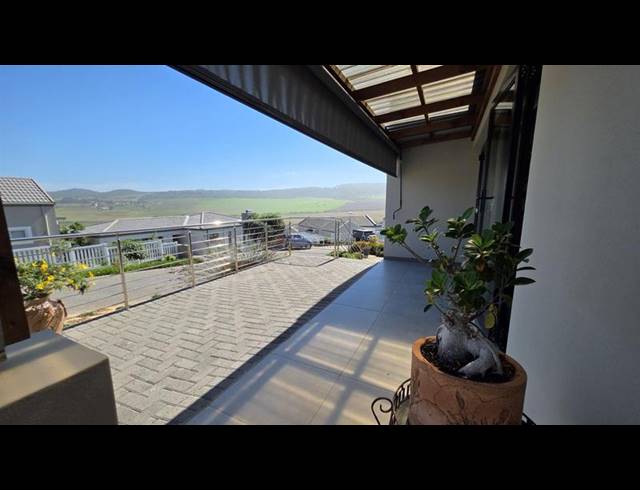 3 BEDROOM HOUSE FOR SALE IN REEBOK